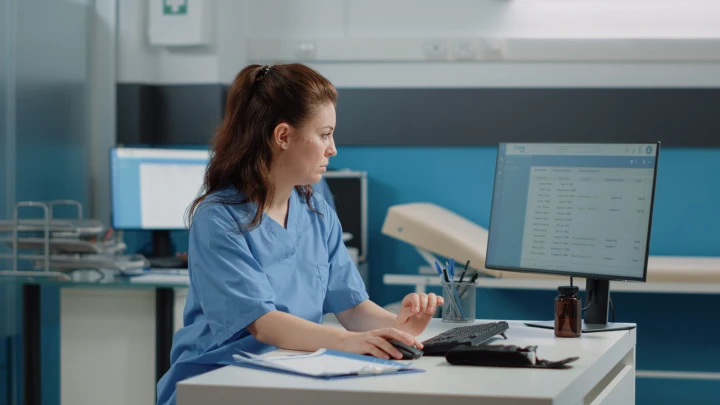 Digitale Arztpraxis: Wie moderne Software Ihre Praxisabläufe optimiert